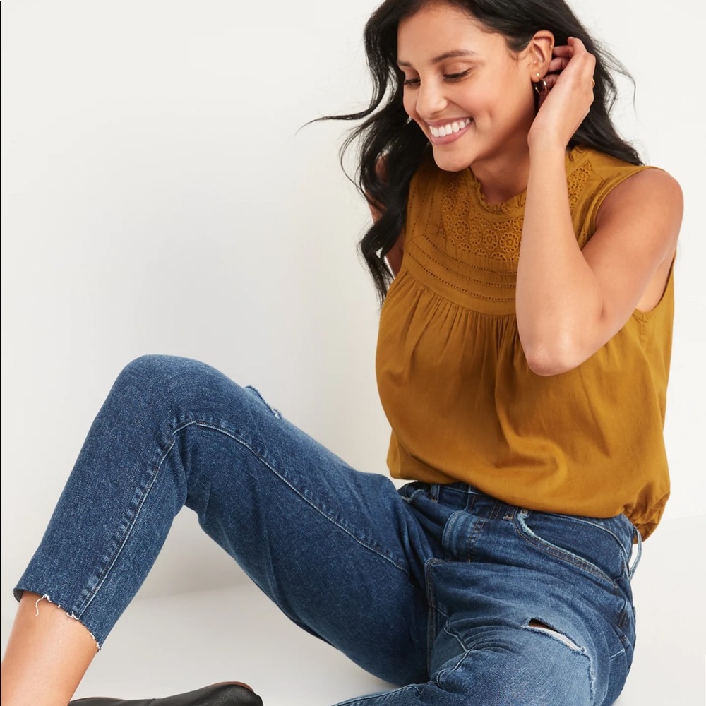 Old Navy Sleeveless Blouse